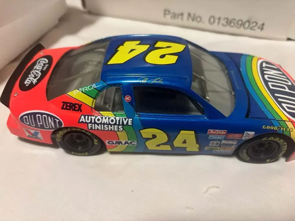 Jeff Gordon #24 DuPont Chevrolet Monte Carlo Diecast Race Car